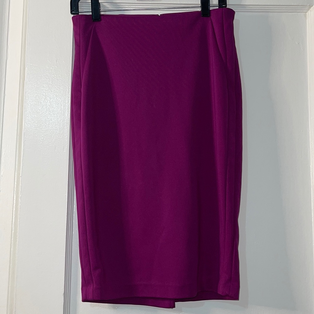 THE LIMITED pink/purple pencil skirt (size 6)